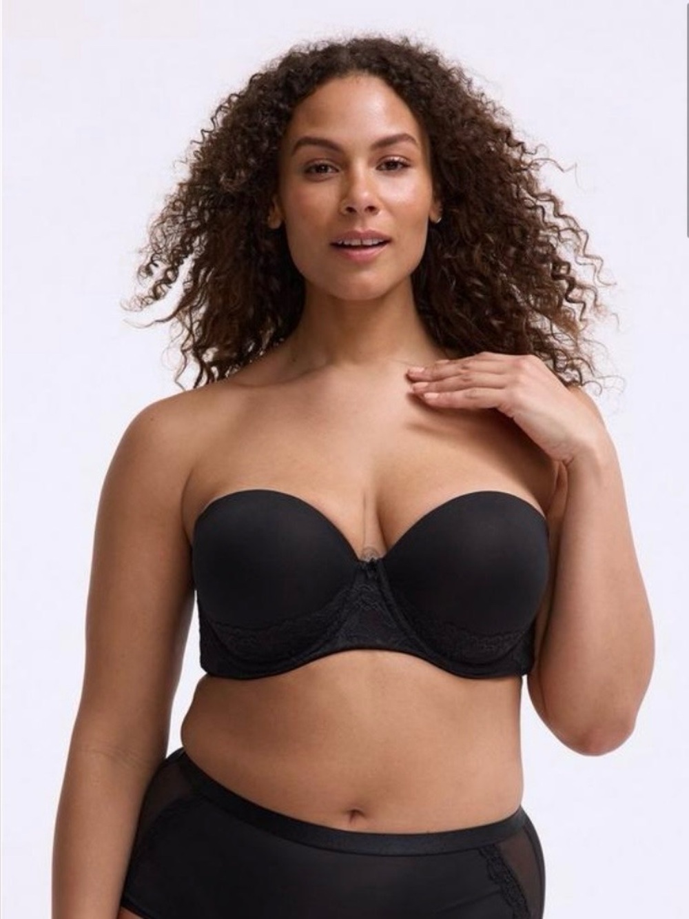 Torrid Strapless Push-Up Smooth Bra – 38D – Black – NWT